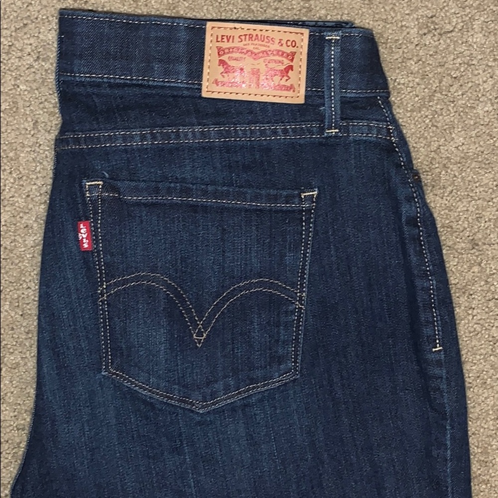 Levi Strauss perfect 525 perfect waist size 12